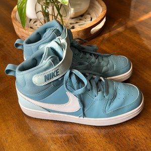Nike high top